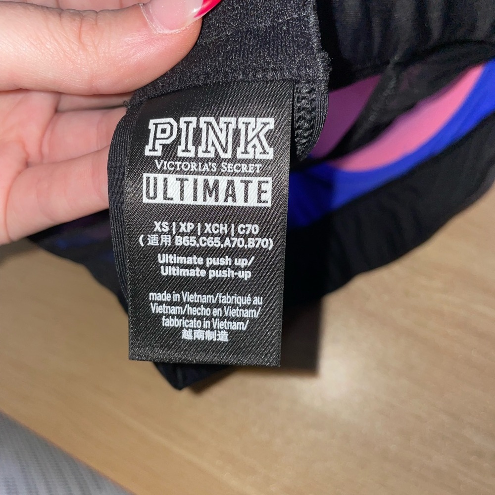 Victoria’s Secret Pink Sports Bra
